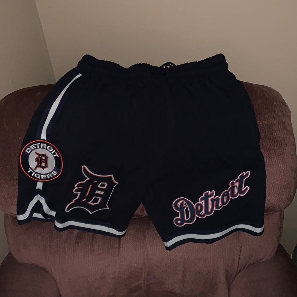 Pro Standard MLB Mens Detroit Tigers Shorts size XL